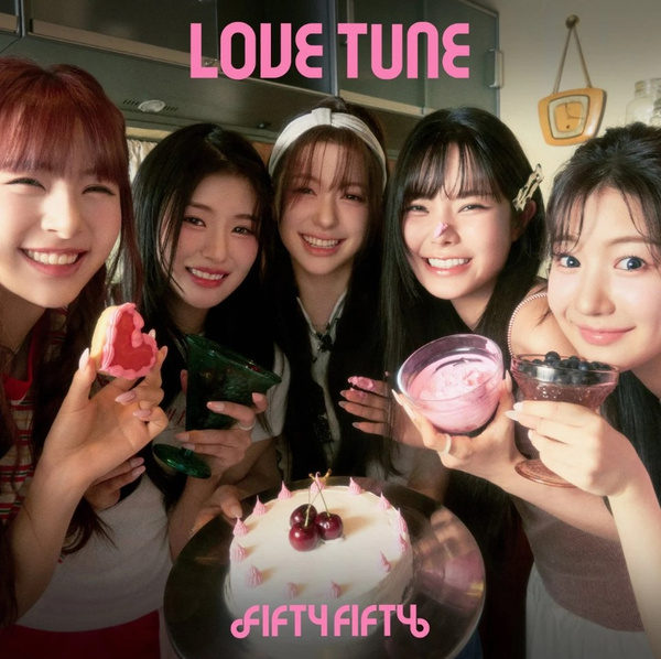 FIFTY FIFTY Love Tune (Tune Version) CD